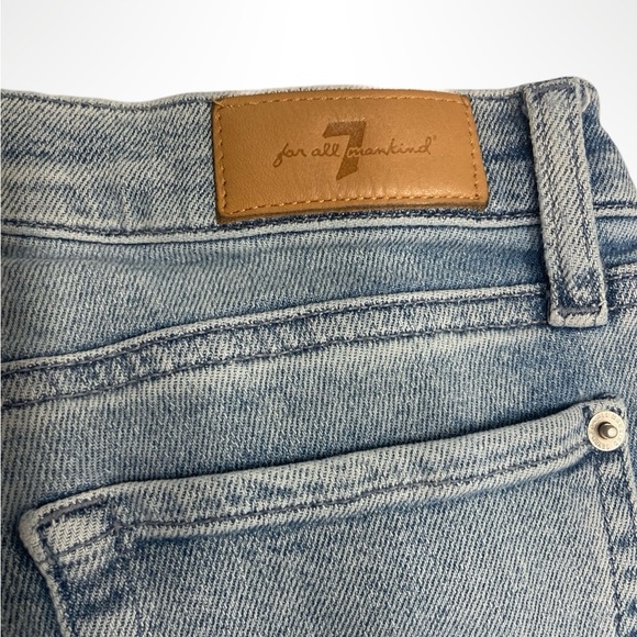 Seven for all mankind intentionally distressed Jeans with Frayed Bottoms size 28 - Picture 3 of 6